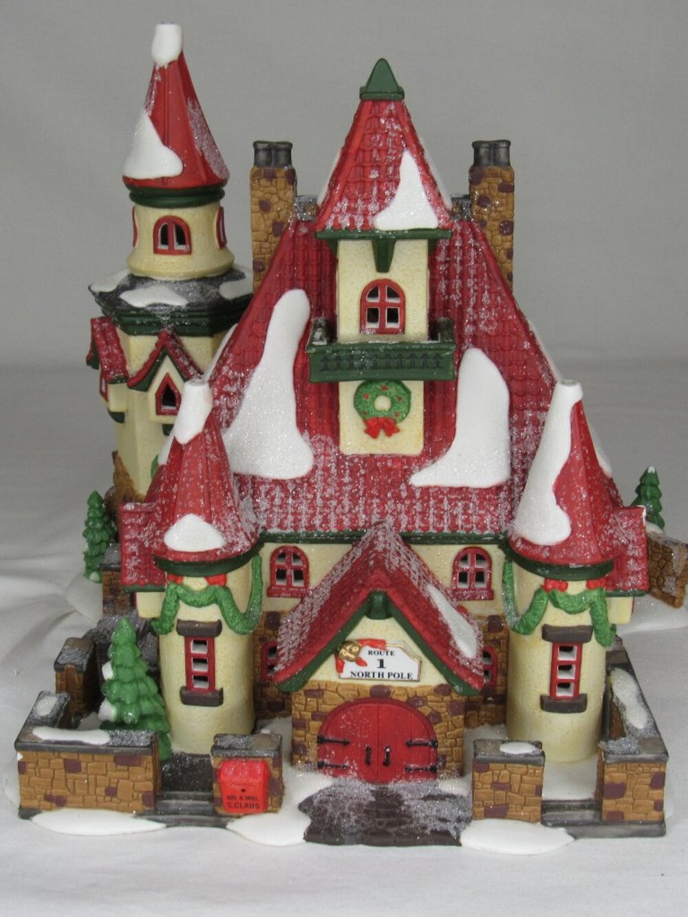 Dept. 56 ROUTE 1 NORTH POLE HOME OF MR. MRS. CLAUSE Village House Damaged